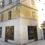 Apartment Sabioncello