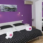 Sabioncello Apartment
