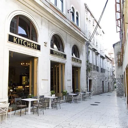 Sabioncello Apartment