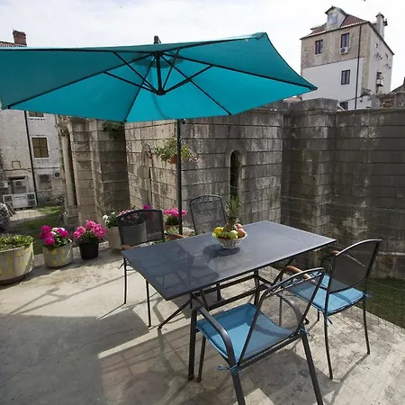 Sabioncello شقة *